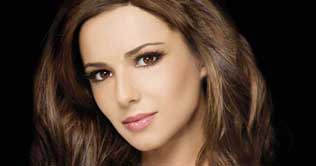 Cheryl Cole tops British song charts 