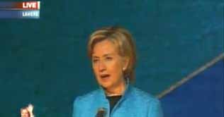 US will help consolidate Pakistans democratic institutions: Hillary