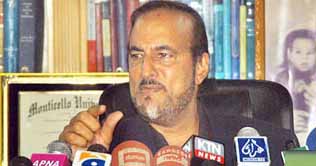 Sugar must be provided at Rs 40/kg in Islamabad: Babar Awan