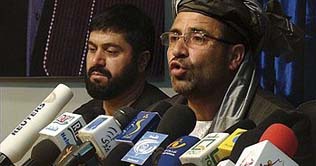 Afghanistan: 3 Italians held over 'assassination plot'