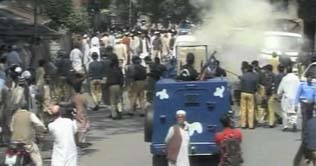 Abbotabad protest: 8 killed, 100 wounded. PML(N) being targeted: CM NWFP