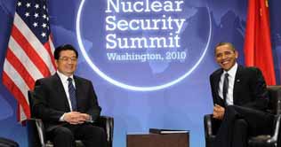 Obama meets Chinese President at nuclear summit