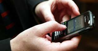 UAE, Saudia to ban Blackberry services