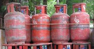 LPG hikes by Rs 10