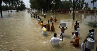 Floodwater submerges Jampur again