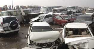 5 die, 72 hurt in jumbled cars accident