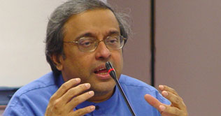 Muslim intellectuals bear greater responsibilities in modern era, says Chandra