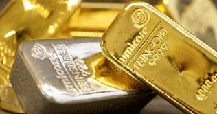 Gold hits historic high locally and globally