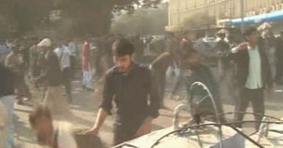 Lahore students' protest:42 booked, students announce black day