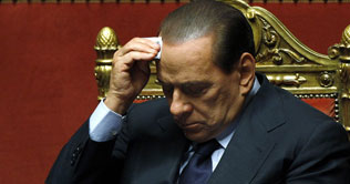 Italy: Berlusconi survives no-confidence vote