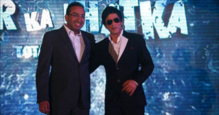 Shah Rukh returns to small screen with Zor Ka Jhatka
