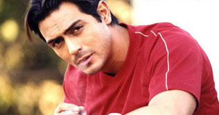 Arjun kicks the butt