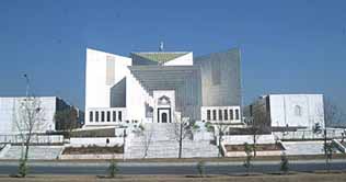 SBP files loan defaulters list in SC 