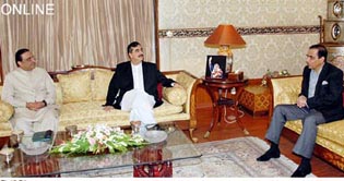 President discusses security situation with PM, COAS