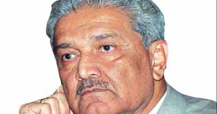 LHC allows Dr AQ Khan to meet with family, friends 