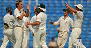 South Africa thrash India in first test