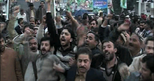 Country wide protest against Nawaz Sharif by PPP activists