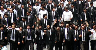 Islamabad :Rumpus mars lawyers general body meeting 