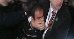 Shoe thrown at Turkish PM Erdogan