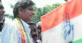 Tharoor slams foreign policy of Nehru and Gandhi