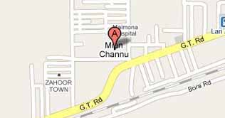 Mian Channu:12 children among 13 killed as train hits school van