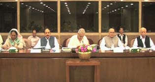 Constitutional Committee agrees to amend Article 243