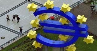  ECB keeps key interest rate on hold