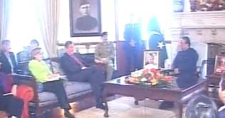 Lahore: Zardari, Holbrooke meet at Governor House