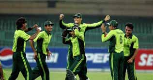 U/19 World Cup: Pakistan hammers India