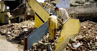 Private school blown up in Shabqadar