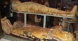 New exhibit features mummies from around the world