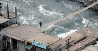 Melting snow inundates Swat