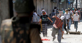 Curfew paralyzes life in Indian held Kashmir