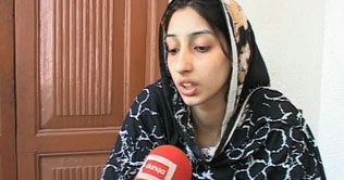 Lahore: Cruel mother attempts to sell her daughter