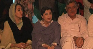 Fake degree issue being politicized: Fauzia Wahab