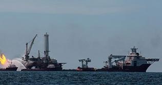 Gulf of Mexico: BP tests new cap for oil well