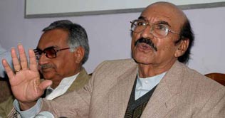 Sindh CM records protest on water issue