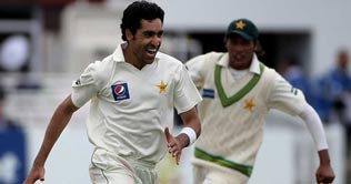 Lords Test: Pakistan struggling against Australia