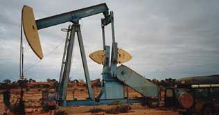 Oil prices edge down in Asian trade