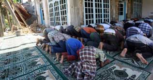 Indonesian Muslims prayed in wrong direction for 5 months