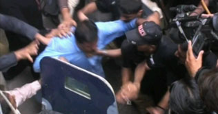 Hyderabad: 3 commission mafia members thrashed by mob