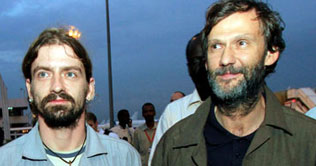German aid workers released in Sudan's Darfur