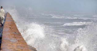 Cyclone Phet 300 km away from Karachi
