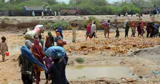 Cyclone-hit areas face food scarcity