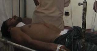 Dera Ghazi Khan: Meter reader attempts suicide