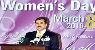 PM announces 10pc quota for women in CSS