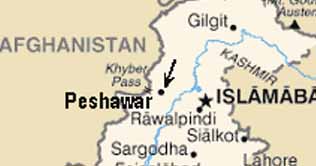 Peshawar: Signature campaign on biggest peace banner continues