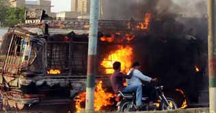  Karachi unrest: Three buses put on fire 