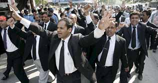 Judge slapping: 4 Civil Judges tender resignation in Arifwala 