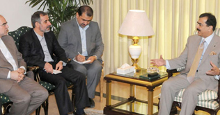 Iran shows tendency to supply oil to Pakistan on deferred payments